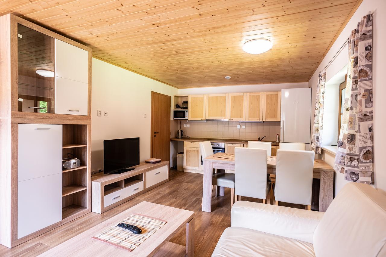 S4 Resort Kouty Loučná nad Desnou Esterno foto