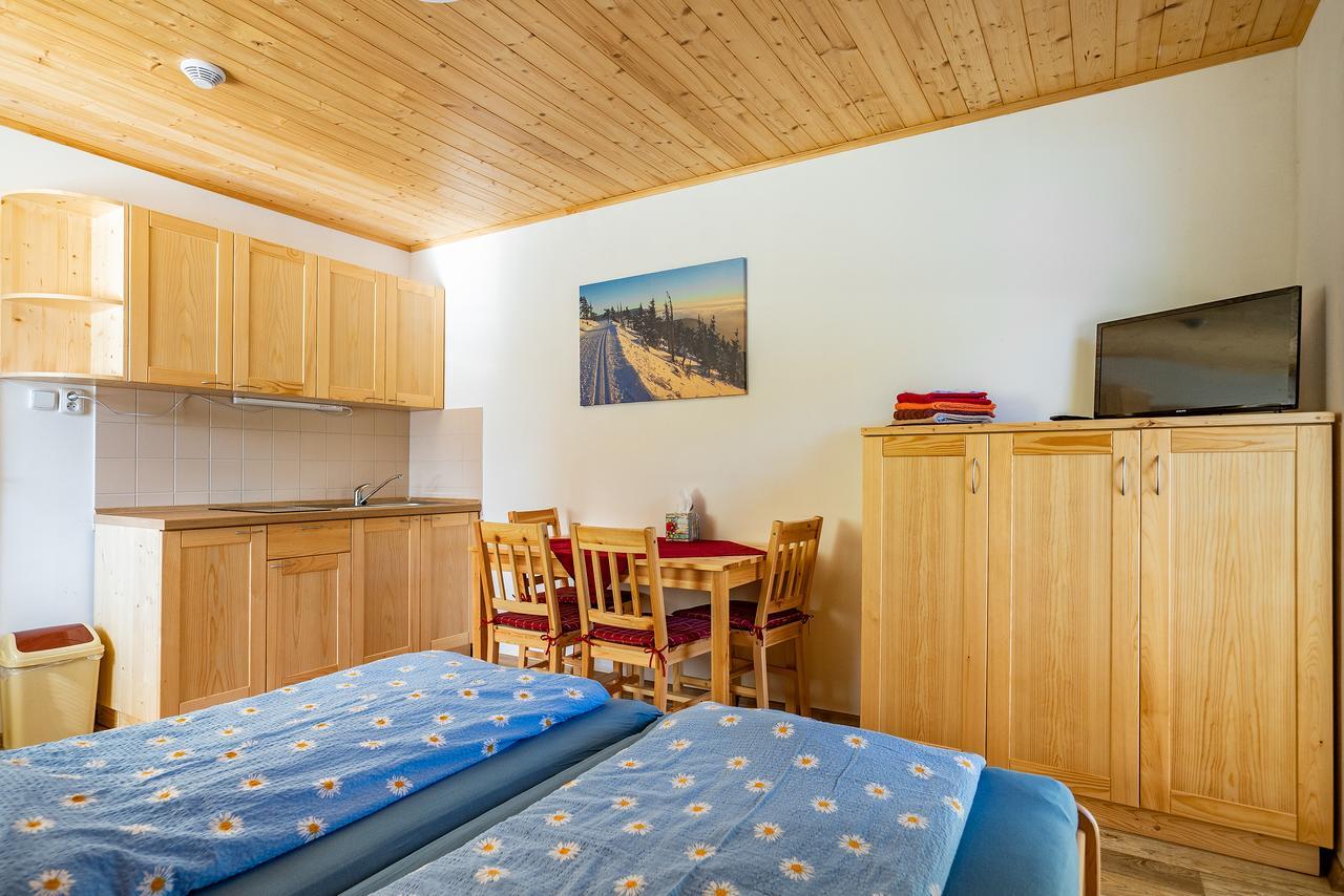 S4 Resort Kouty Loučná nad Desnou Esterno foto